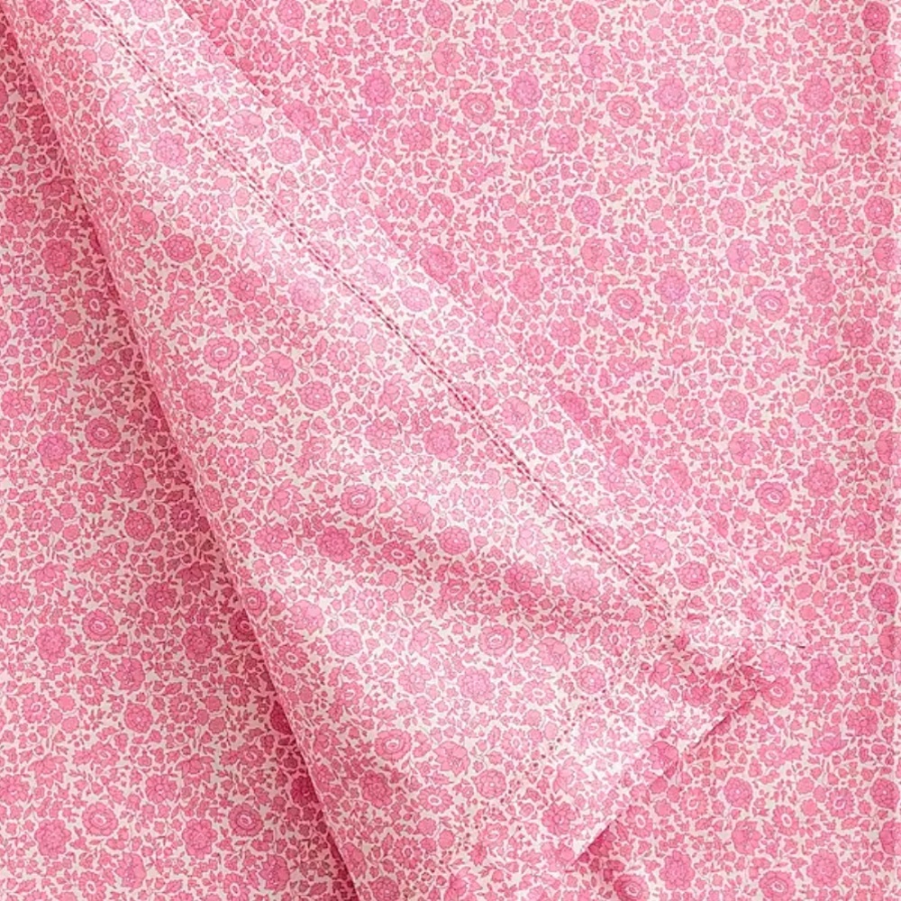 NWT J. Crew Liberty Print Tablecloth - Picture 3 of 6